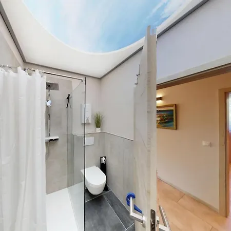 2 Bedroom Gorgeous In
