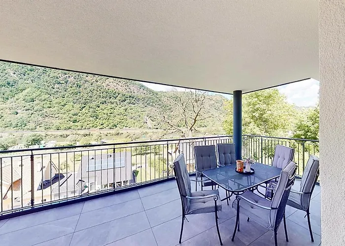 2 Bedroom Gorgeous In *