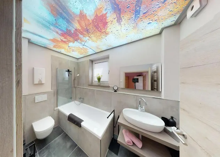 2 Bedroom Gorgeous In Apartamento *